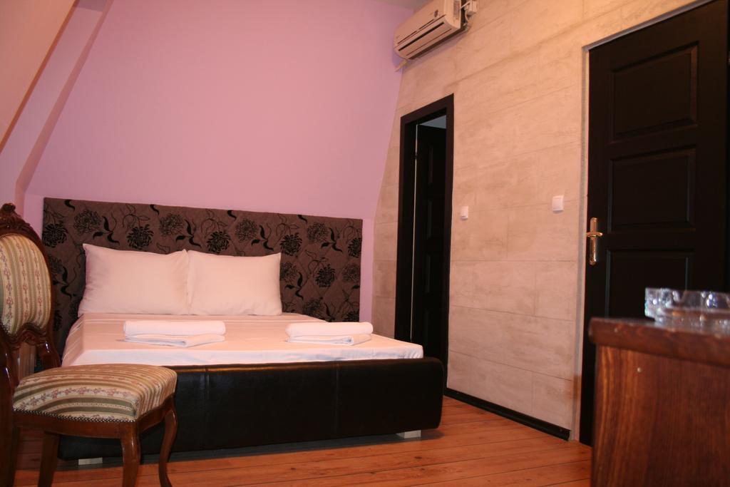 Vila Hedonija Belgrade Room photo